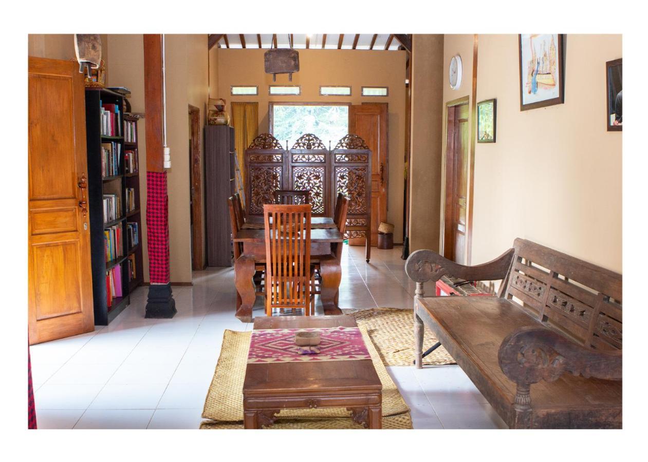 Sanggar Pantcha Indra Guest House Kemuning Exterior foto