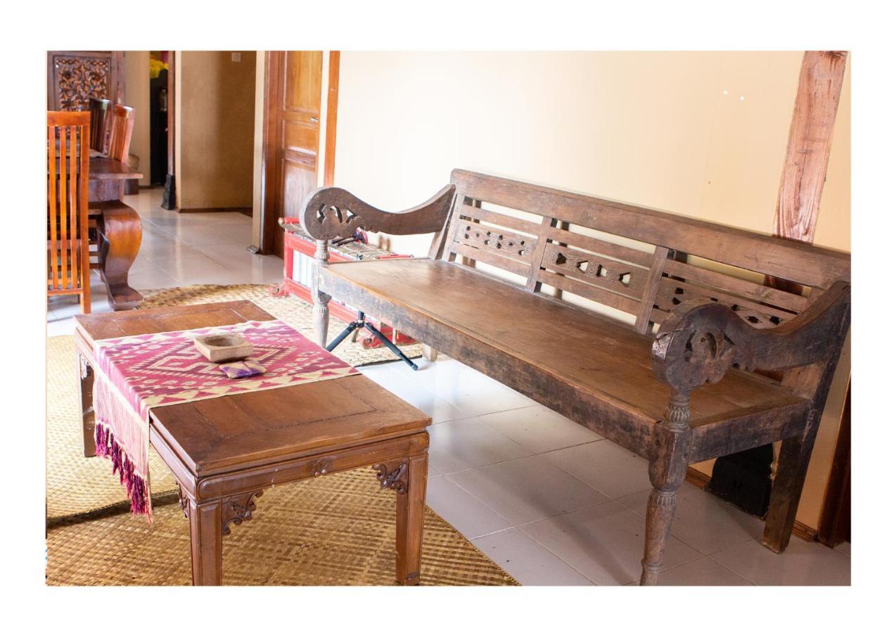 Sanggar Pantcha Indra Guest House Kemuning Exterior foto