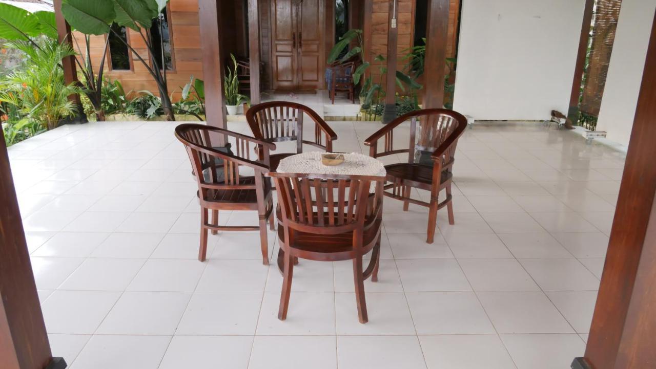 Sanggar Pantcha Indra Guest House Kemuning Exterior foto