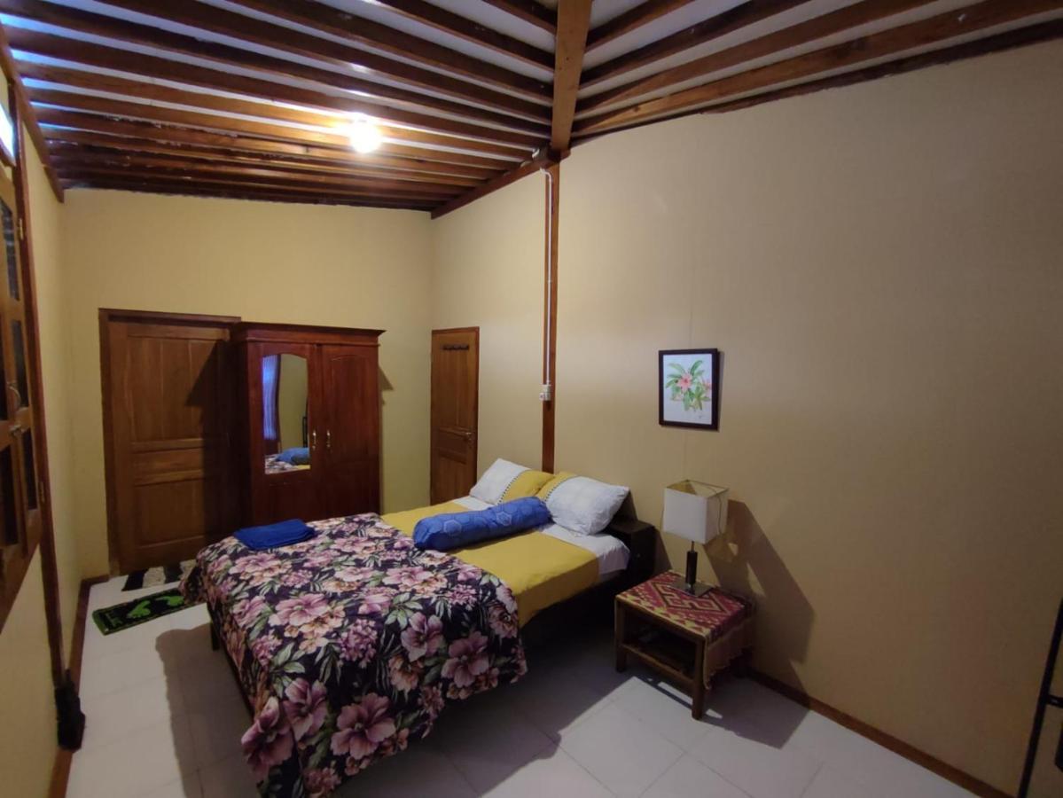 Sanggar Pantcha Indra Guest House Kemuning Exterior foto